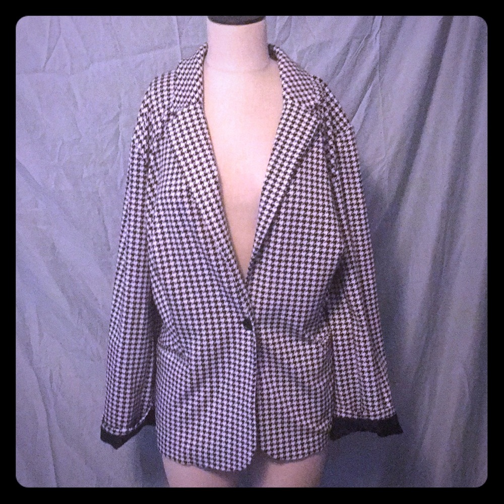 Houndstooth Blazer